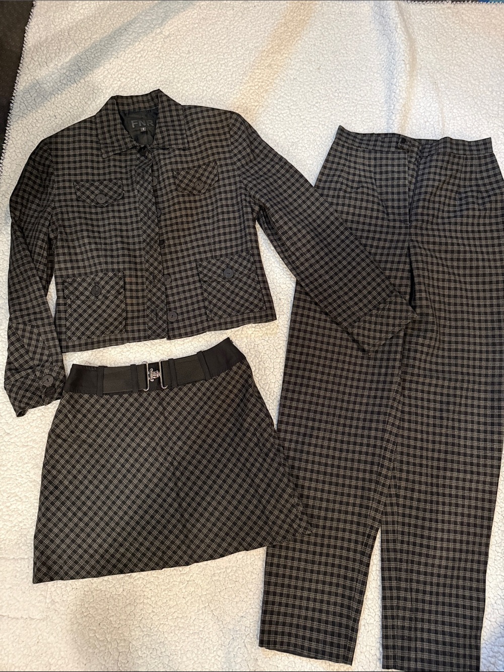 Women’s Gray & Black Checked 3-Piece Suit Set - Jacket, Pants  & Skirt